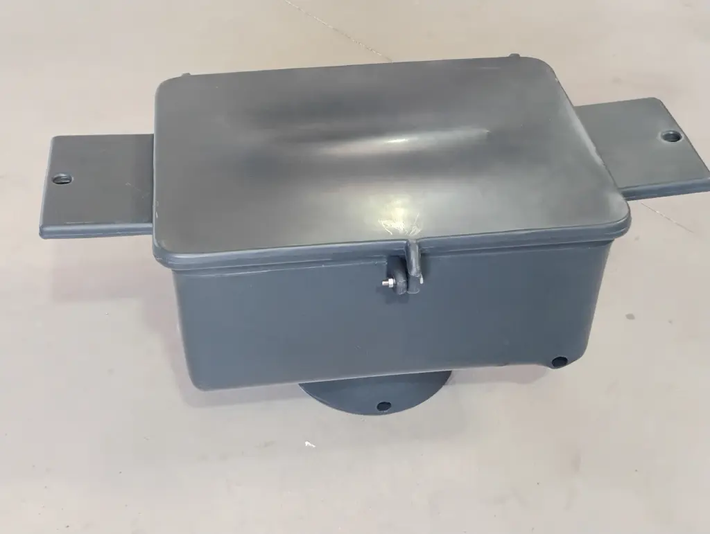 BANC NOURRICE POUR BATEAU DE SECURITE 13