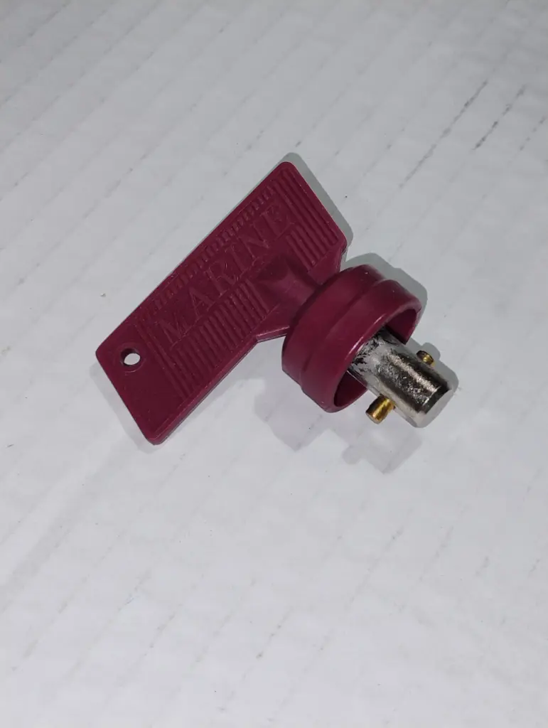 BIPOLAR BATTERY CUT-OFF KEY