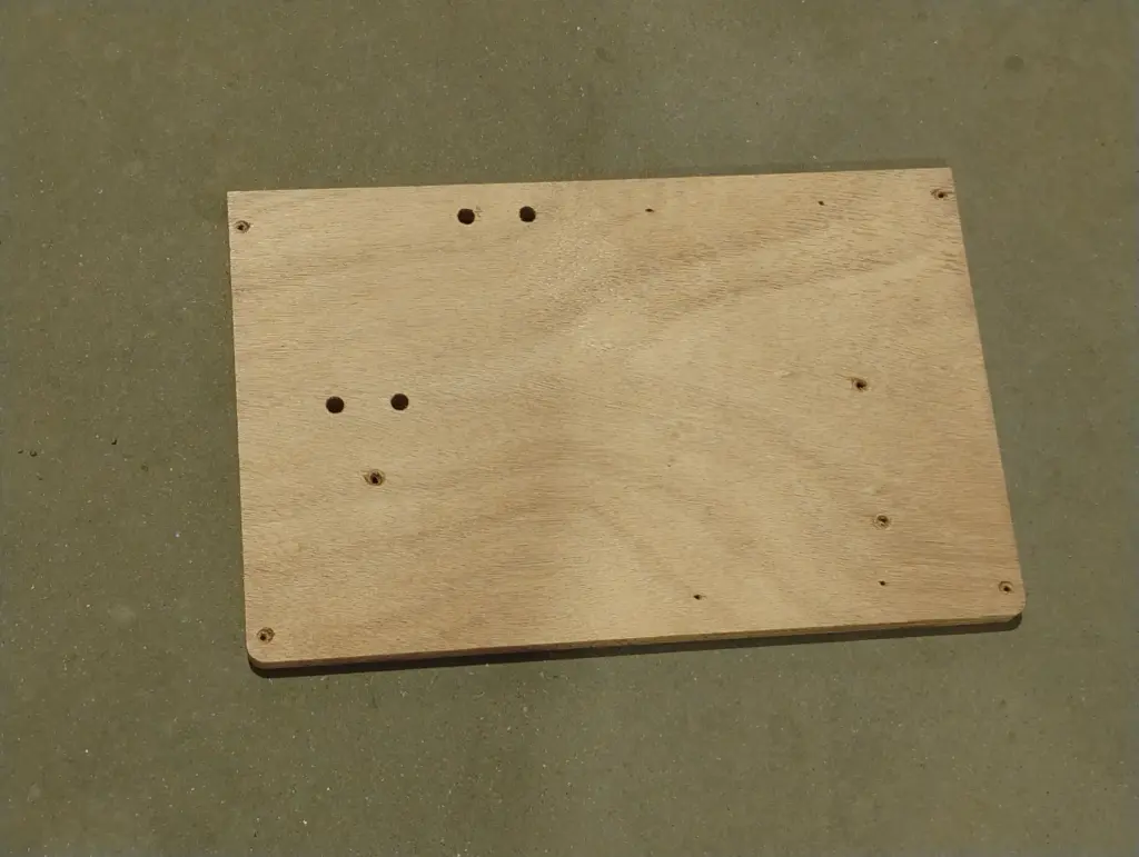 PLANCHE SUPPORT CHARGEUR (ACE)