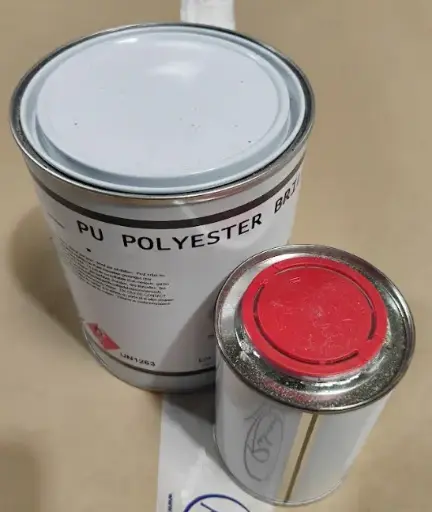 KIT PEINTURE POLYESTER 1L