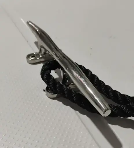 [B6201] LEGEND LARGE CLEAT