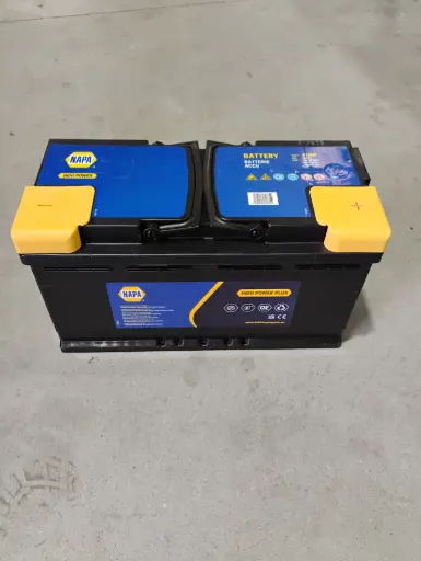 [B6473] BATTERIE POUR TREUIL DE REMORQUE