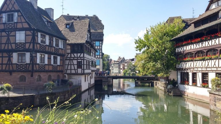 Strasbourg en bateau électrique